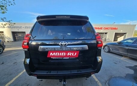 Toyota Land Cruiser Prado 150 рестайлинг 2, 2019 год, 5 950 000 рублей, 7 фотография