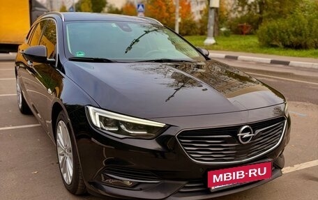 Opel Insignia II рестайлинг, 2018 год, 2 500 000 рублей, 2 фотография