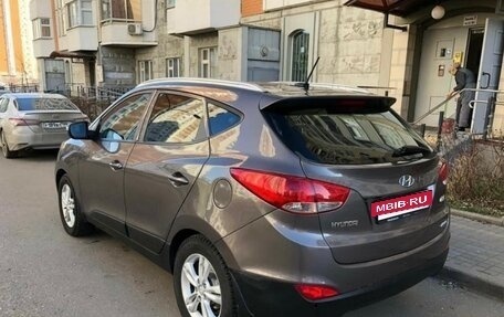 Hyundai ix35 I рестайлинг, 2013 год, 950 000 рублей, 3 фотография
