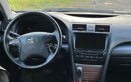 Toyota Camry, 2011 год, 950 000 рублей, 10 фотография