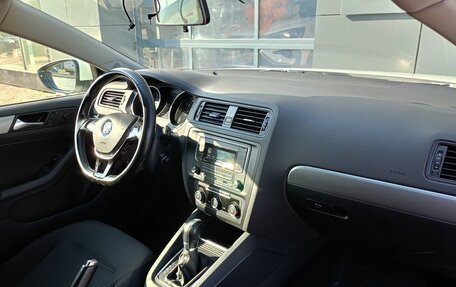 Volkswagen Jetta VI, 2016 год, 1 277 500 рублей, 6 фотография