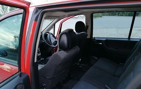 Subaru Traviq, 2002 год, 370 000 рублей, 10 фотография