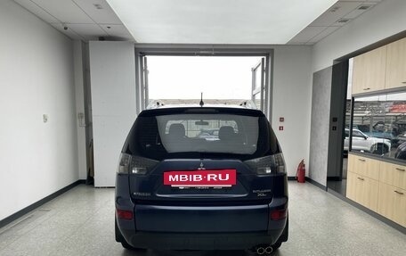 Mitsubishi Outlander III рестайлинг 3, 2008 год, 1 100 000 рублей, 5 фотография