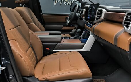 Toyota Tundra, 2022 год, 7 500 000 рублей, 11 фотография