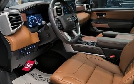 Toyota Tundra, 2022 год, 7 500 000 рублей, 7 фотография