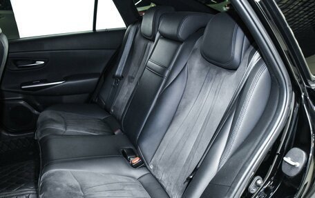 Toyota Crown, 2020 год, 4 299 000 рублей, 10 фотография