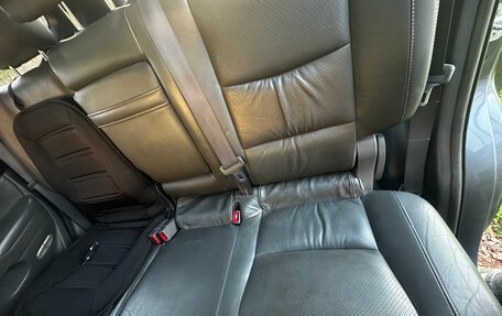 Toyota Land Cruiser Prado 120 рестайлинг, 2004 год, 1 700 000 рублей, 8 фотография