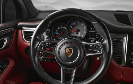 Porsche Macan I рестайлинг, 2017 год, 3 450 000 рублей, 17 фотография