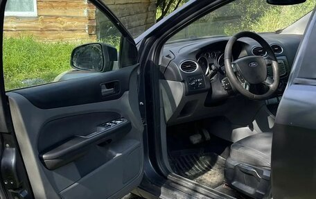 Ford Focus II рестайлинг, 2008 год, 300 000 рублей, 16 фотография