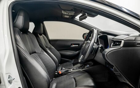 Toyota Corolla, 2021 год, 1 910 000 рублей, 6 фотография