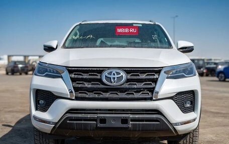 Toyota Fortuner II, 2025 год, 5 700 548 рублей, 2 фотография