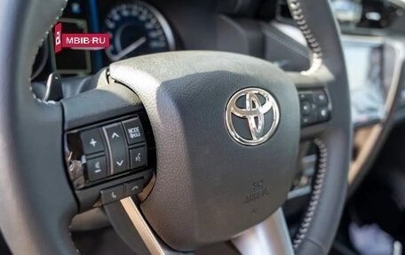 Toyota Fortuner II, 2025 год, 5 700 548 рублей, 15 фотография
