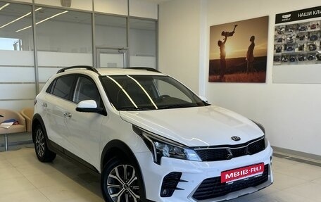KIA Rio IV, 2021 год, 1 695 000 рублей, 3 фотография