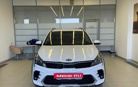 KIA Rio IV, 2021 год, 1 695 000 рублей, 2 фотография