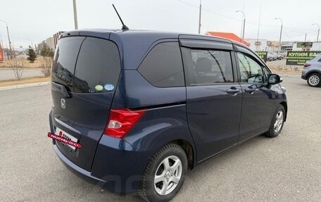 Honda Freed I, 2010 год, 919 000 рублей, 3 фотография