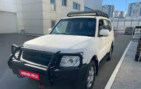Mitsubishi Pajero IV, 2011 год, 1 540 000 рублей, 1 фотография