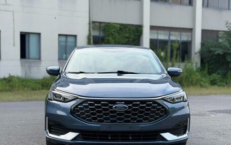 Ford Escort, 2021 год, 880 000 рублей, 2 фотография