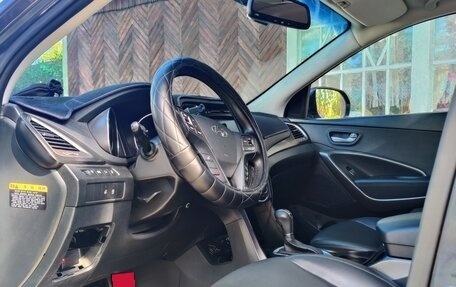 Hyundai Santa Fe III рестайлинг, 2016 год, 2 100 000 рублей, 6 фотография