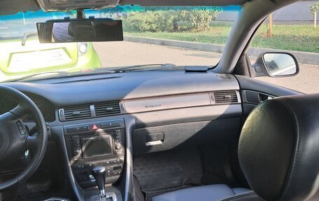 Audi A6, 2000 год, 900 000 рублей, 13 фотография