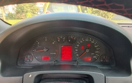 Audi A6, 2000 год, 900 000 рублей, 18 фотография