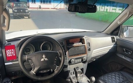 Mitsubishi Pajero IV, 2011 год, 1 540 000 рублей, 7 фотография