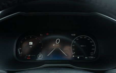 Toyota RAV4, 2025 год, 3 958 000 рублей, 21 фотография