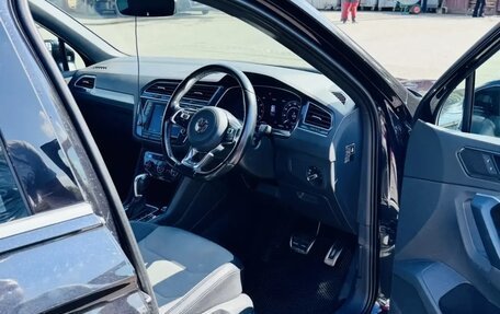 Volkswagen Tiguan II, 2016 год, 2 210 000 рублей, 8 фотография