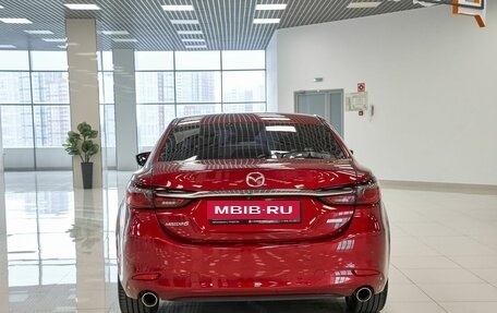 Mazda 6, 2019 год, 2 210 000 рублей, 11 фотография