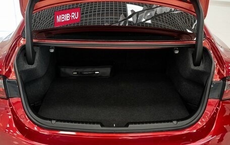 Mazda 6, 2019 год, 2 210 000 рублей, 12 фотография