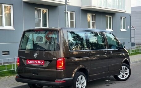 Volkswagen Multivan T5, 2015 год, 2 999 000 рублей, 4 фотография