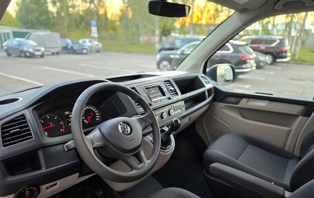 Volkswagen Multivan T5, 2015 год, 2 999 000 рублей, 14 фотография