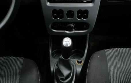 Renault Logan I, 2010 год, 300 000 рублей, 16 фотография