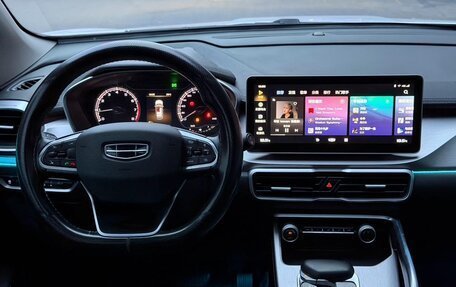 Geely Coolray I, 2022 год, 999 000 рублей, 10 фотография