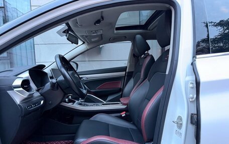 Geely Coolray I, 2022 год, 999 000 рублей, 8 фотография