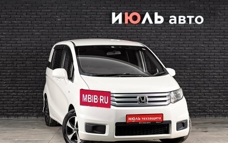 Honda Freed I, 2011 год, 1 130 000 рублей, 3 фотография