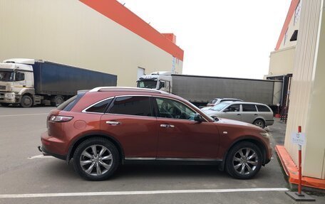 Infiniti FX I, 2007 год, 850 000 рублей, 5 фотография