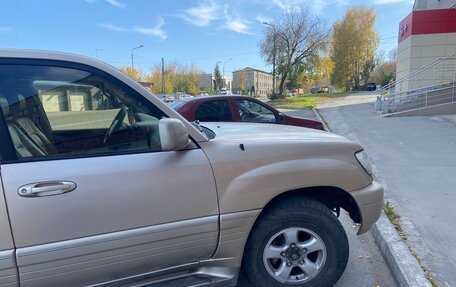 Lexus LX II, 2001 год, 1 600 000 рублей, 7 фотография