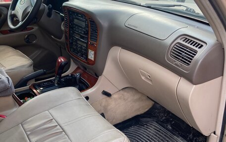 Lexus LX II, 2001 год, 1 600 000 рублей, 17 фотография