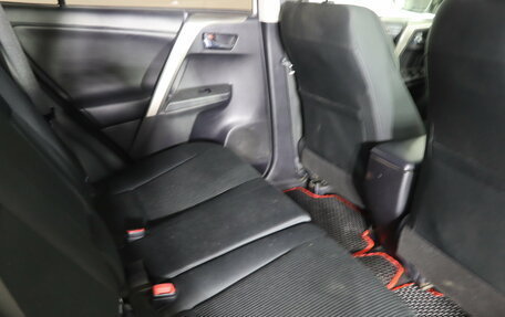 Toyota RAV4, 2014 год, 1 999 990 рублей, 22 фотография