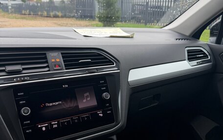 Volkswagen Tiguan II, 2020 год, 1 980 000 рублей, 12 фотография