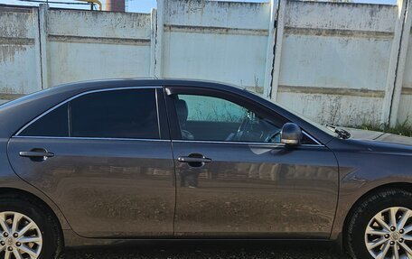 Toyota Camry, 2009 год, 1 130 000 рублей, 2 фотография