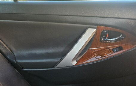 Toyota Camry, 2009 год, 1 130 000 рублей, 23 фотография