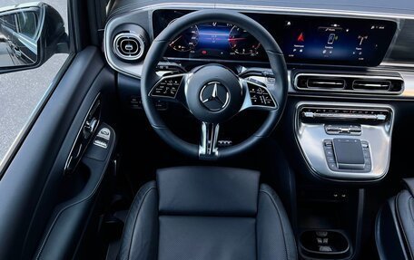 Mercedes-Benz V-Класс, 2026 год, 16 990 000 рублей, 11 фотография