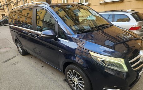 Mercedes-Benz V-Класс, 2016 год, 3 500 000 рублей, 3 фотография
