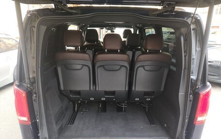 Mercedes-Benz V-Класс, 2016 год, 3 500 000 рублей, 12 фотография