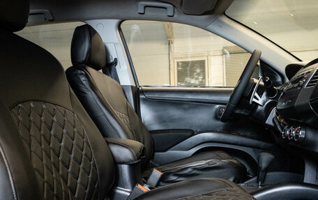 Mitsubishi Outlander III рестайлинг 3, 2010 год, 1 050 000 рублей, 12 фотография