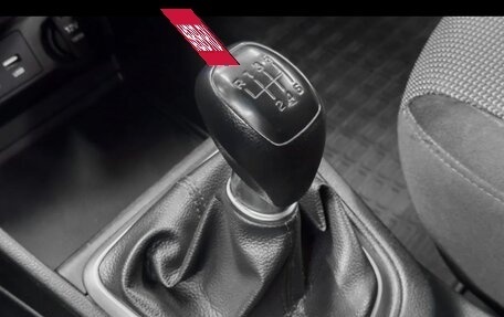 Hyundai Solaris II рестайлинг, 2017 год, 1 250 000 рублей, 7 фотография