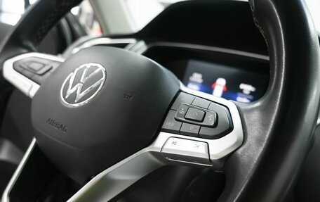Volkswagen Tiguan II, 2021 год, 3 069 900 рублей, 14 фотография