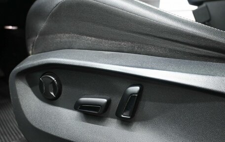 Volkswagen Tiguan II, 2021 год, 3 069 900 рублей, 21 фотография