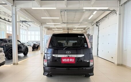 Toyota ISis I, 2012 год, 1 299 000 рублей, 5 фотография